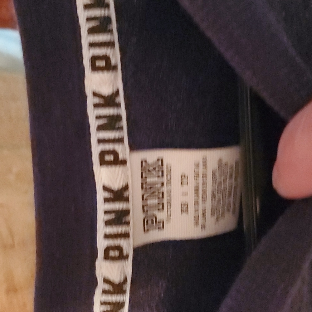 Pink, Victoria Secret sweatshirt - Picture 3 of 3
